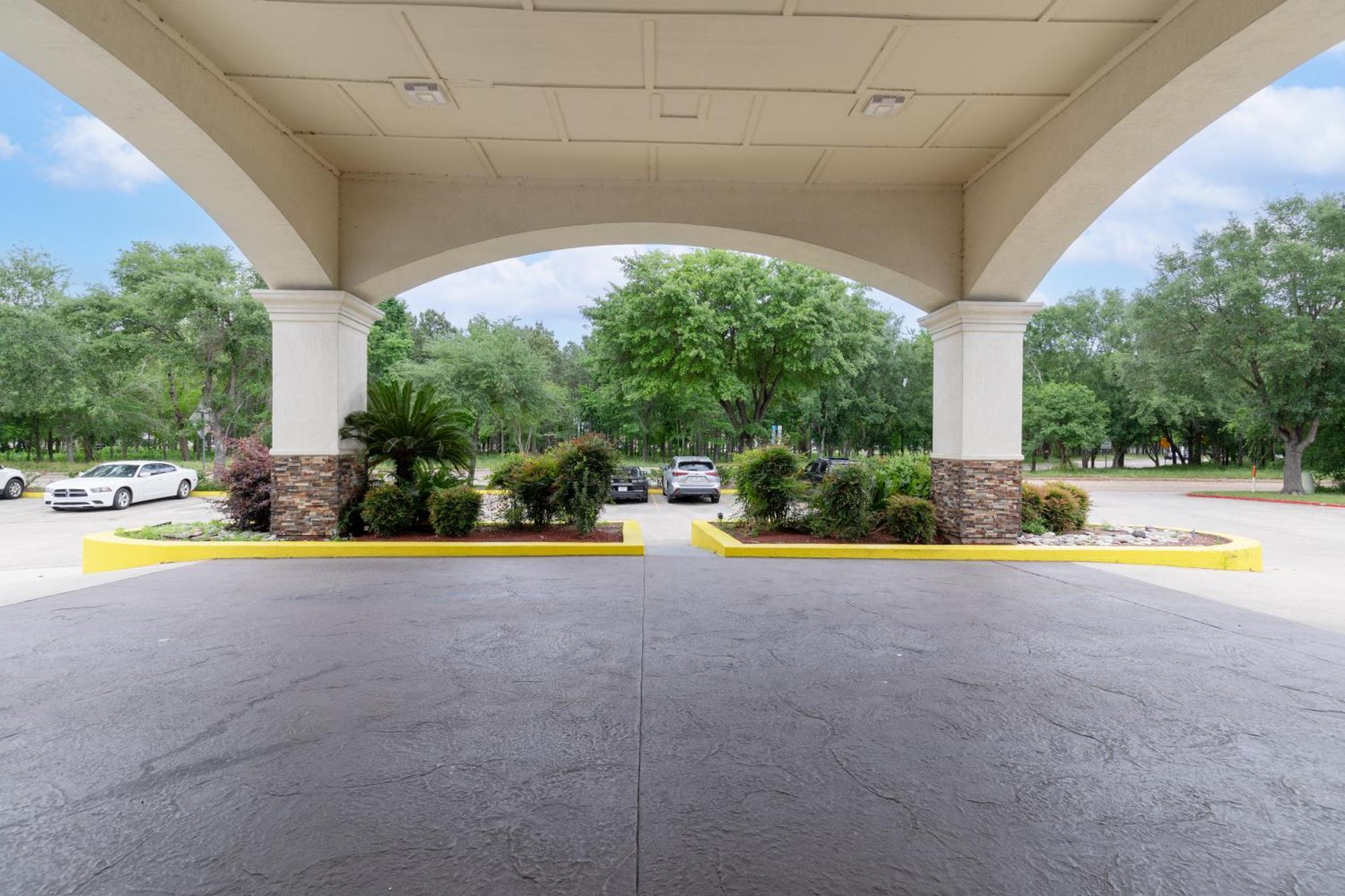 Wingate By Wyndham Humble/Houston Intercontinental Airport Exterior foto