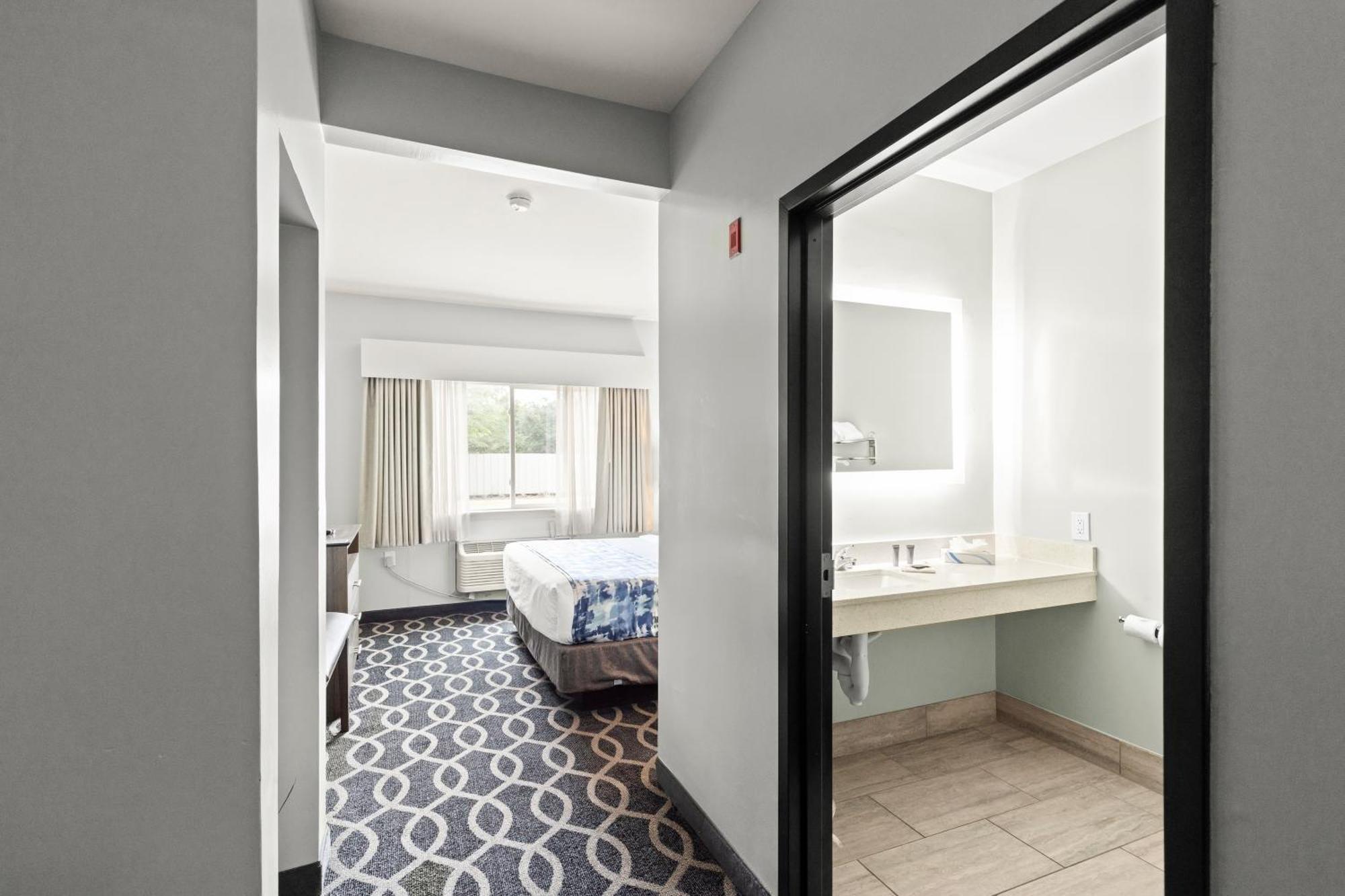 Wingate By Wyndham Humble/Houston Intercontinental Airport Exterior foto