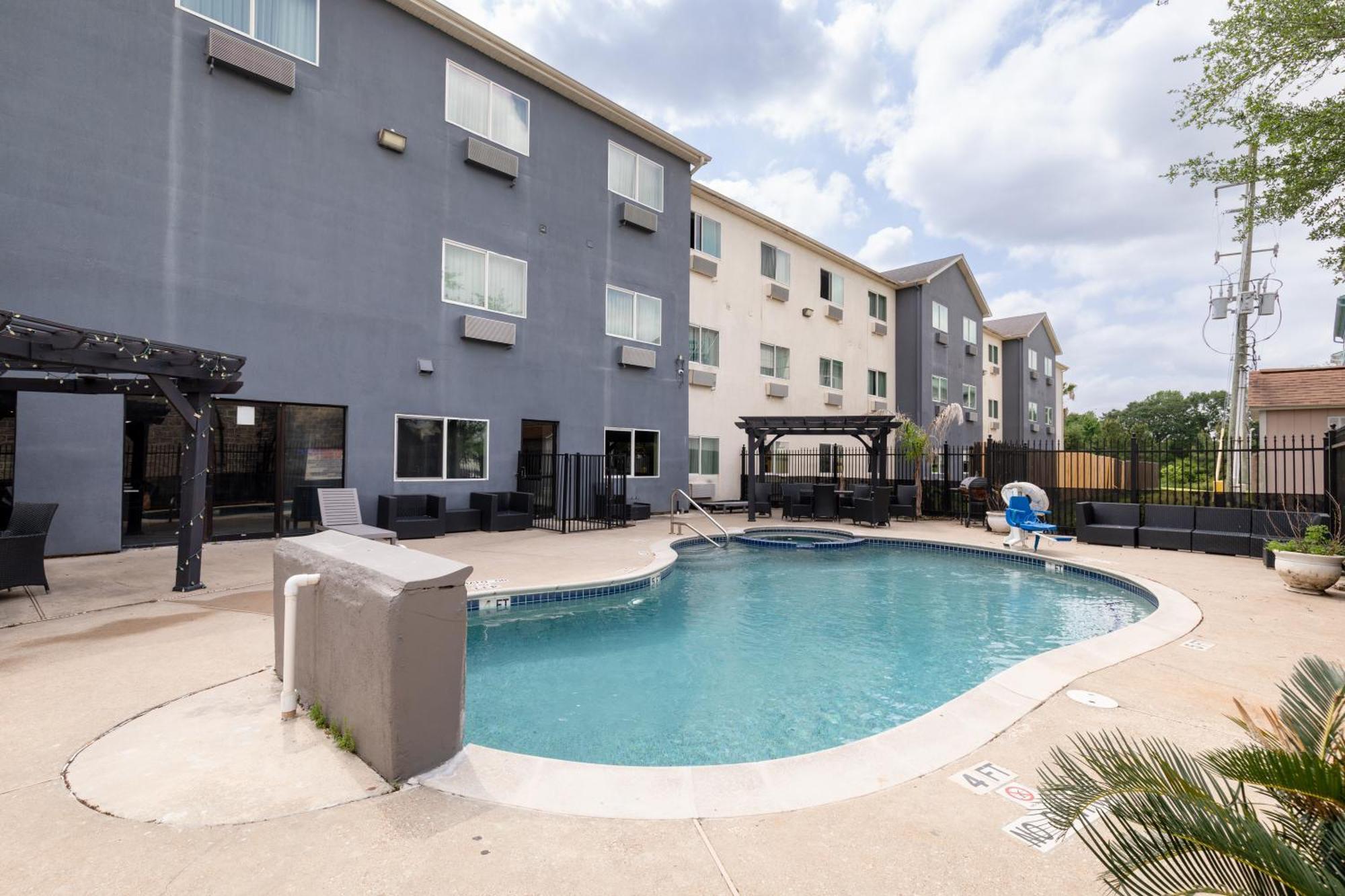 Wingate By Wyndham Humble/Houston Intercontinental Airport Exterior foto